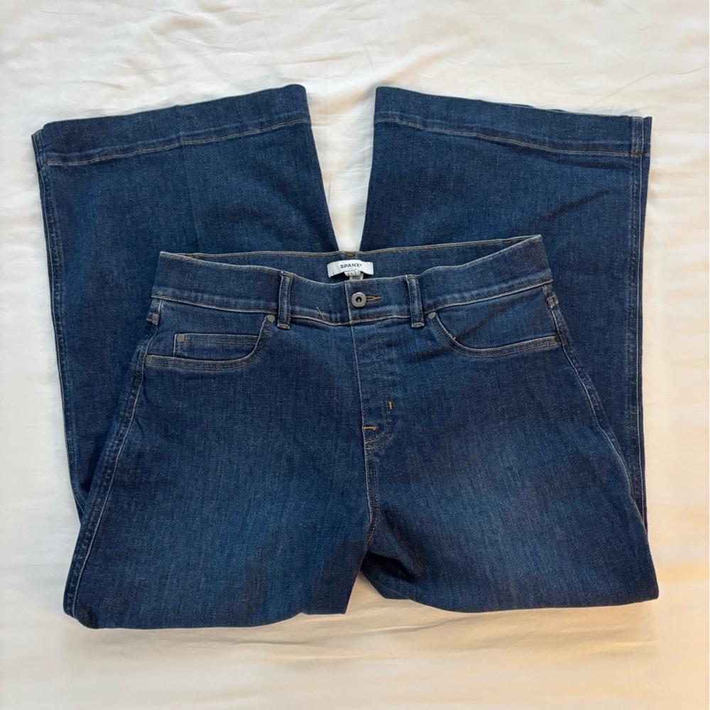 SPANX Dark Blue Flare & Wide Leg Cropped Jeans NWOT